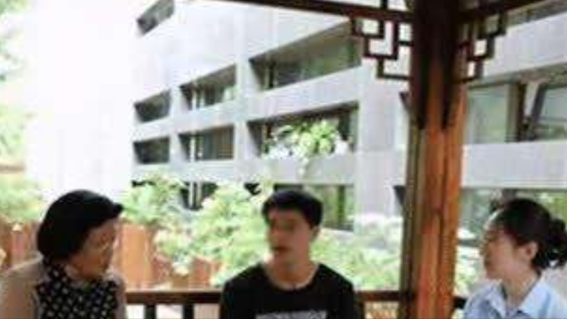 2009年，江西一高考状元抢银行10万被判10年，出狱再考入985名校