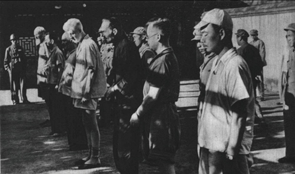 1950年外国间谍企图国庆节炮轰天安门，毛主席：打过来谁都不许跑