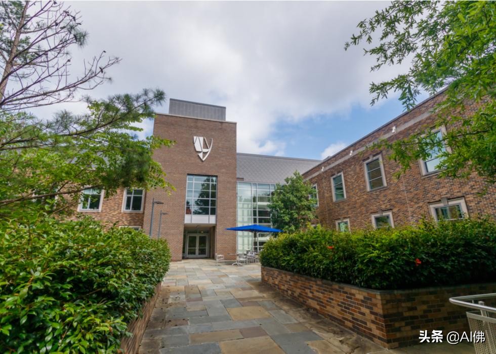 美国最昂贵的10个法学院——以及学生实际支付的费用