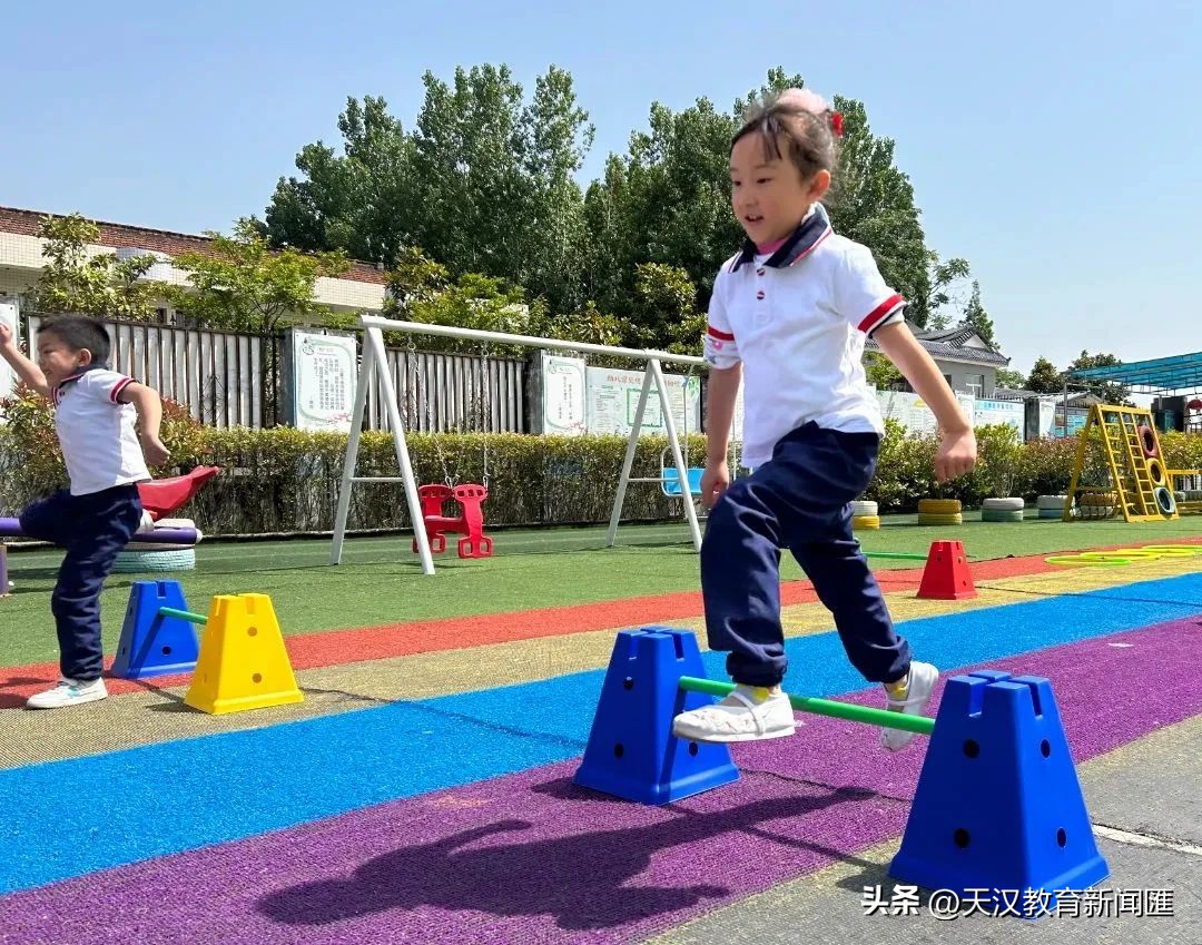 汉台区武乡镇邢家坝幼儿园开展健康领域活动研讨