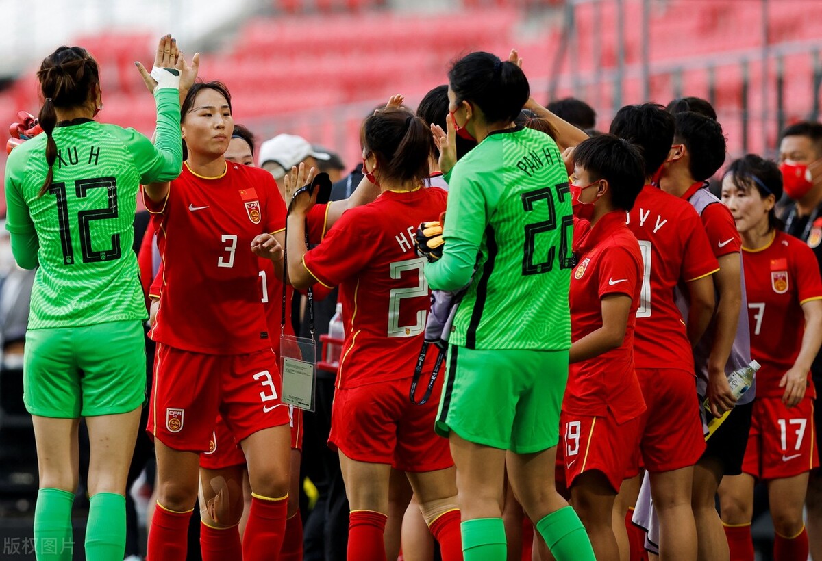 韩国女足11号球员照片(3名21岁小将首发，2人踢满全场，中国女足赢了比赛，也赢了未来)