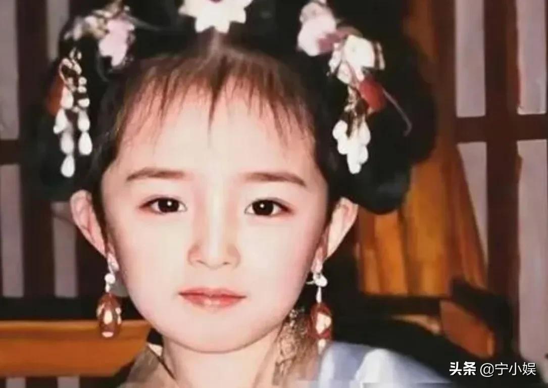 喝油漆、挨耳光、被剪发，明星走红前受欺负：足够强大才有话语权