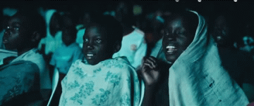 非洲电影有多野？这帮贫民窟的“演员”低成本创作特效动作电影