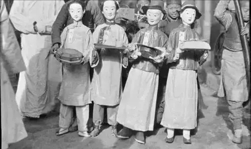 18天拍摄，7万成本！详解被遗忘的国产恐怖佳作《中邪》