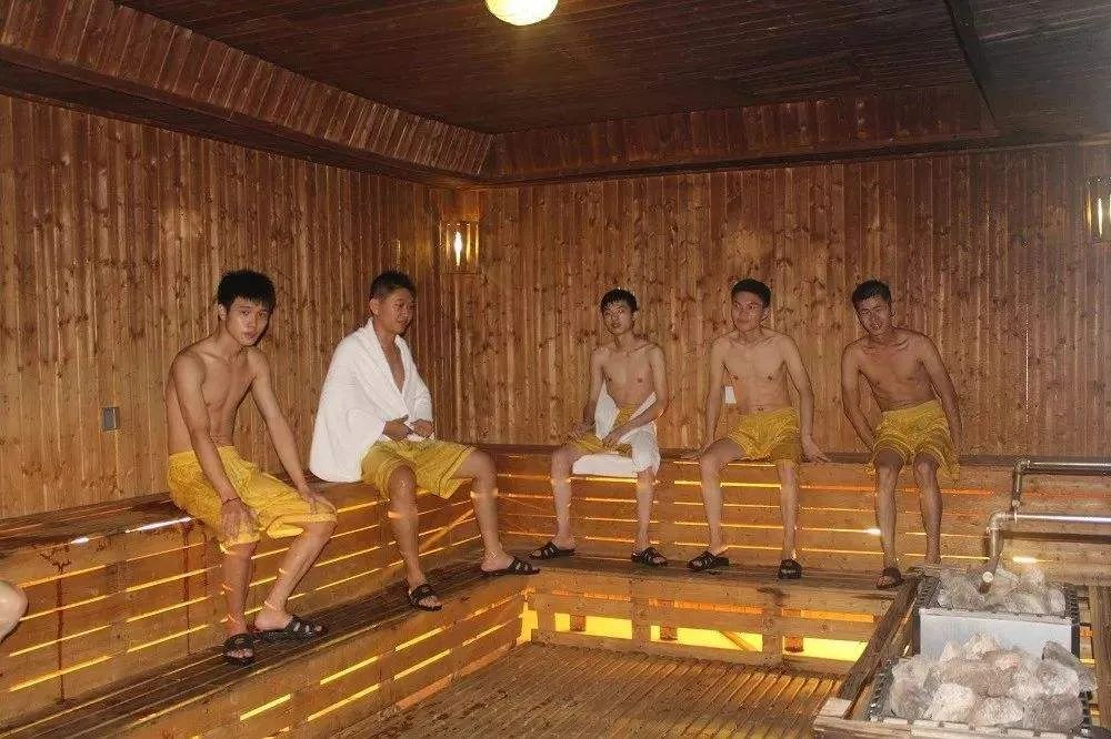 ，一个澡堂堪比「天堂」的洗浴之乡