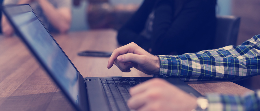 切片操作为啥顾头不顾尾？