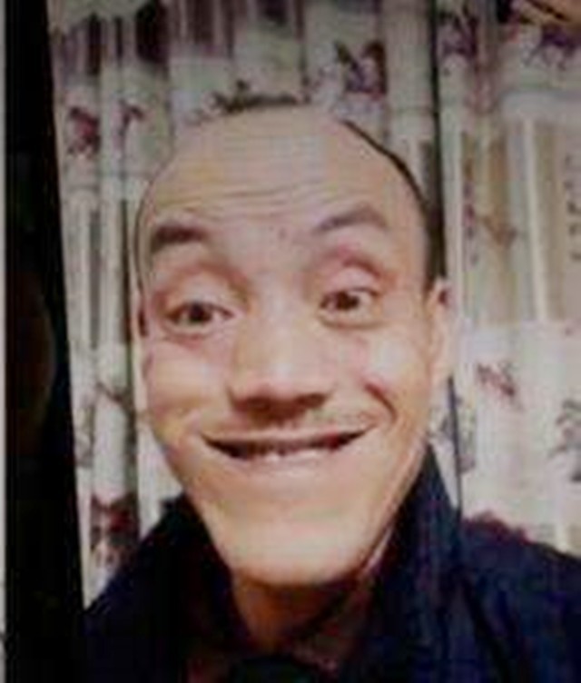 四川一老农因长得像光头强走红，开豪车拥娇妻，现在靠跑摩的为生