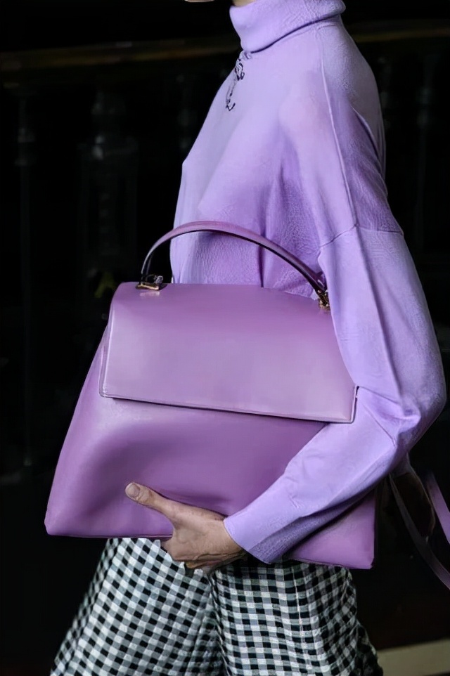 紫色配什么颜色好看图片欣赏(今年流行的紫色系) - 赤虎壹号