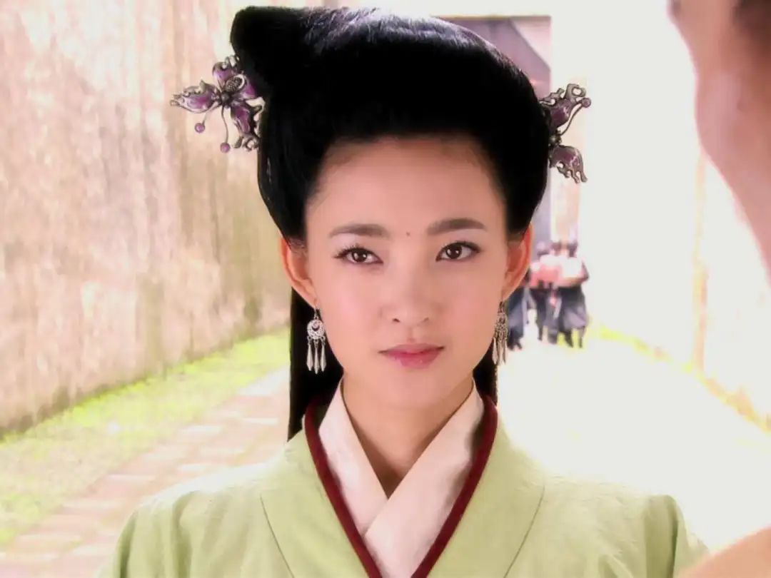 这10个女星，明明长得清纯无辜，演起“蛇蝎美人”却一个比一个狠