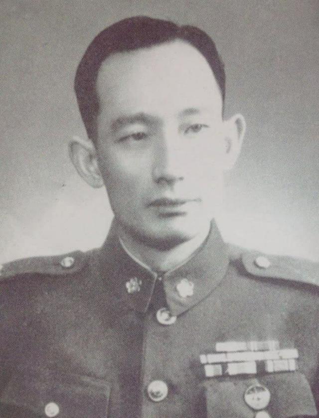 文强获特赦后到美国访友，得知台湾有100万美金可领，他果断拒绝