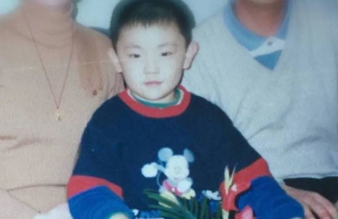 偷逃税被罚1.06亿的邓伦，生活中是个怎样的人？