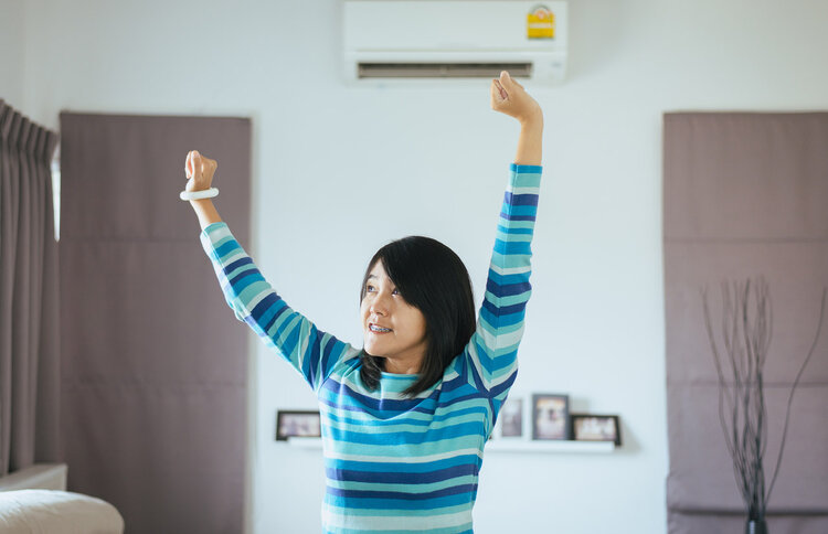 长期吸入空调冷气，不仅细菌超标还致癌？不敢开空调的人看看吧