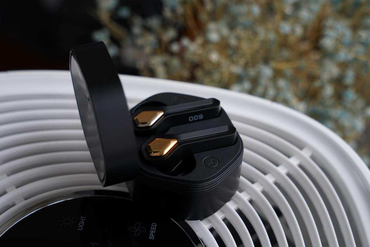 是搅局者还是破局者 网友表示贱驴一百多元的手游蓝牙耳机：超值