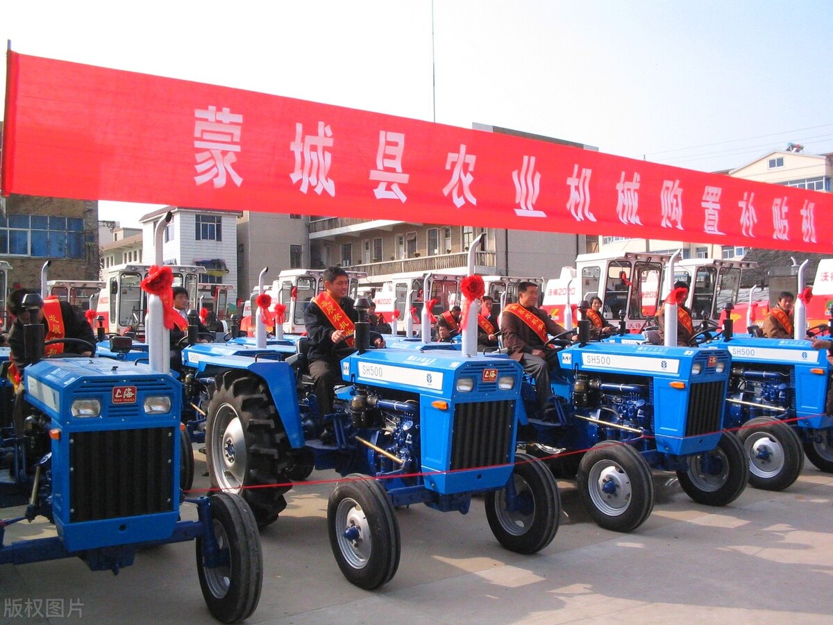 2021年，農(nóng)機購置補貼政策轉(zhuǎn)換，行業(yè)又多了一重經(jīng)歷