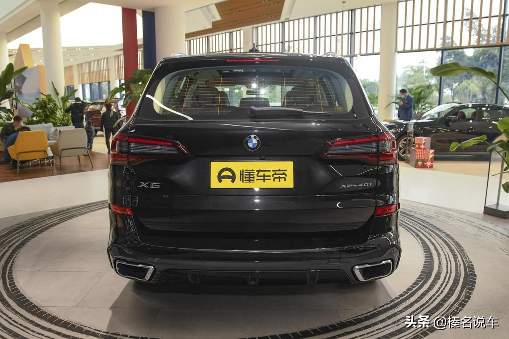 宝马X5进口版评测—3.0T 直列六缸有备而来，8AT变速箱依旧平顺