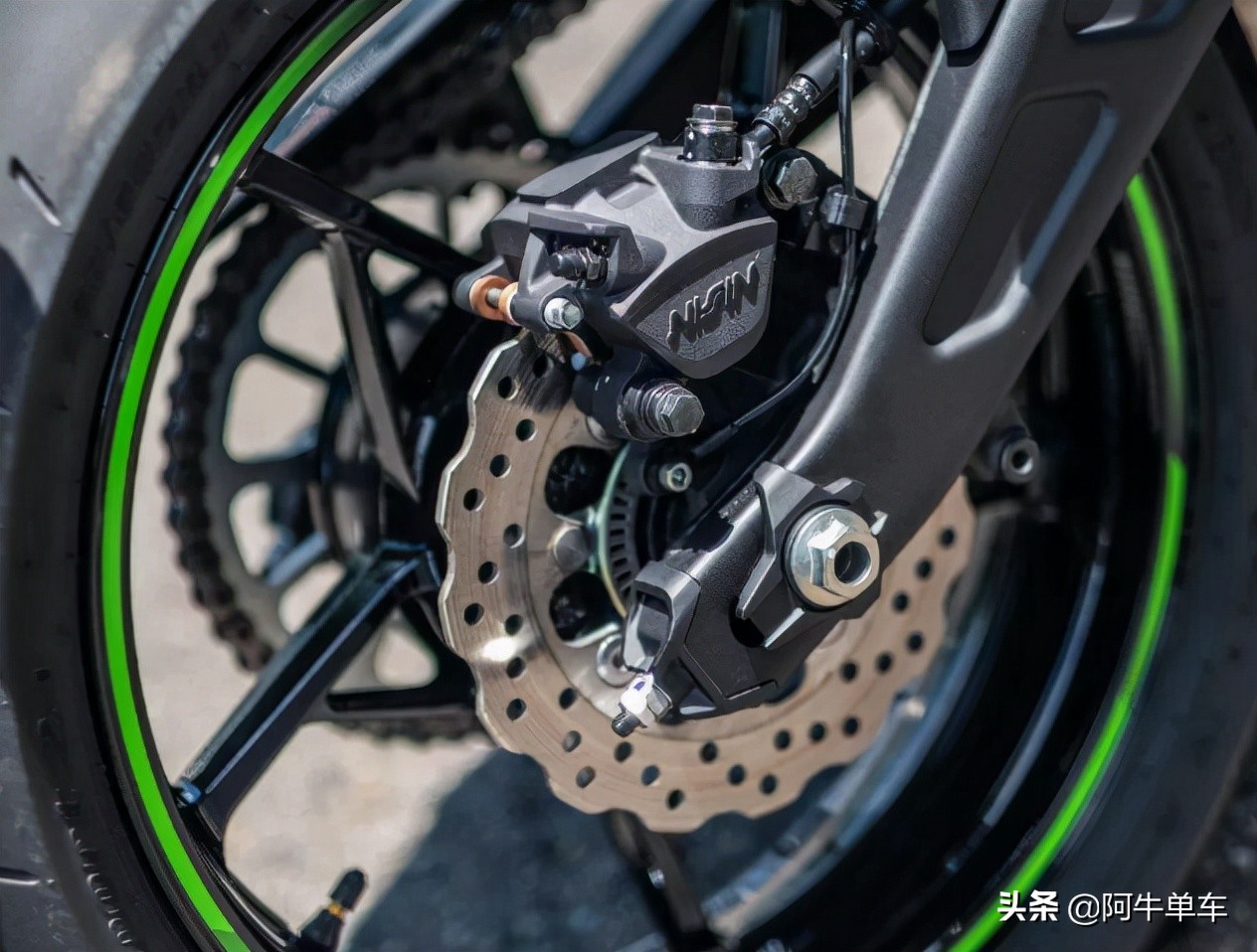 只推薦買二手！川崎 Ninja 650 騎行測評心得