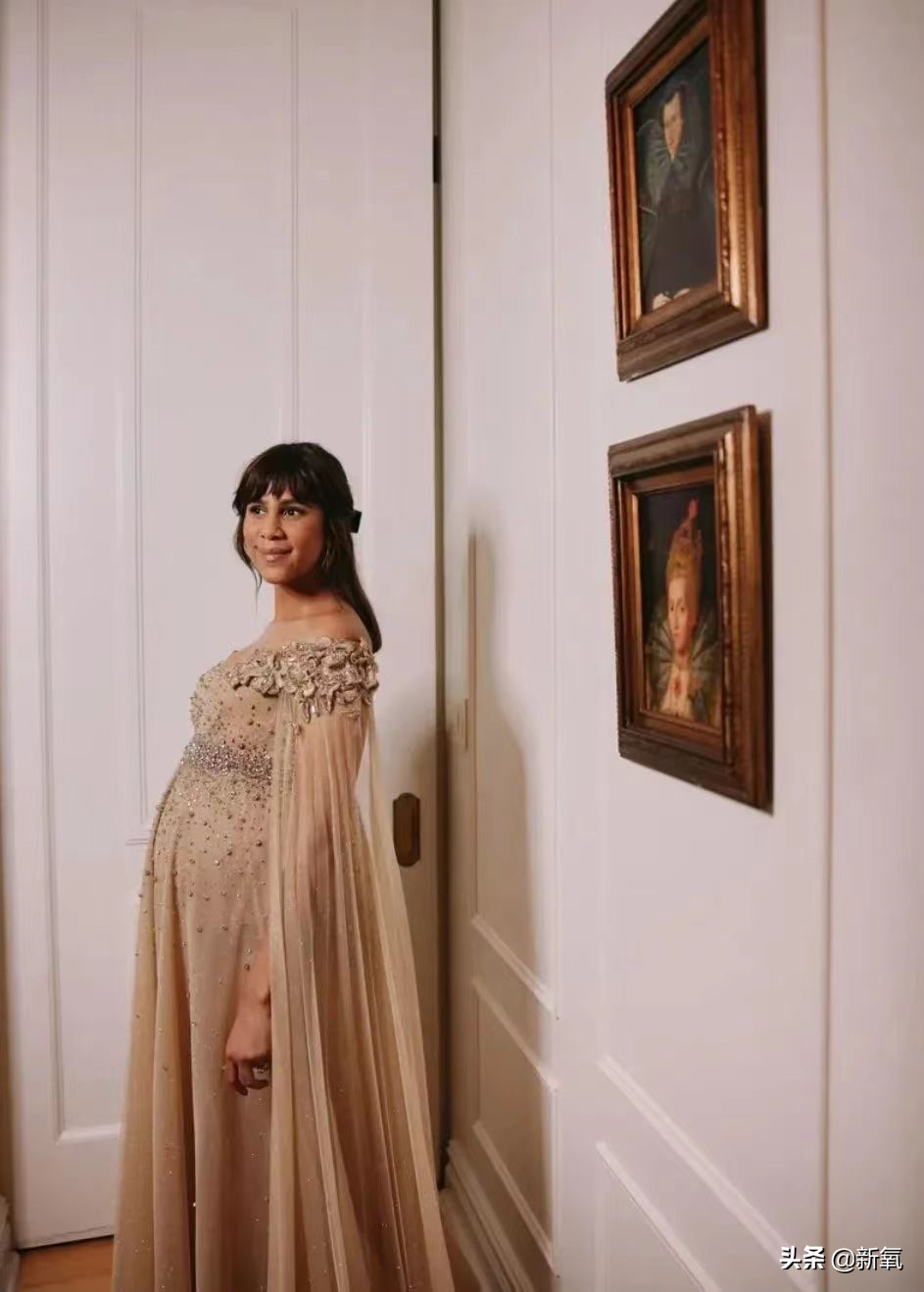 她区区路人脸却带球和男顶流官宣？！一扒背景发现男方属实高攀…