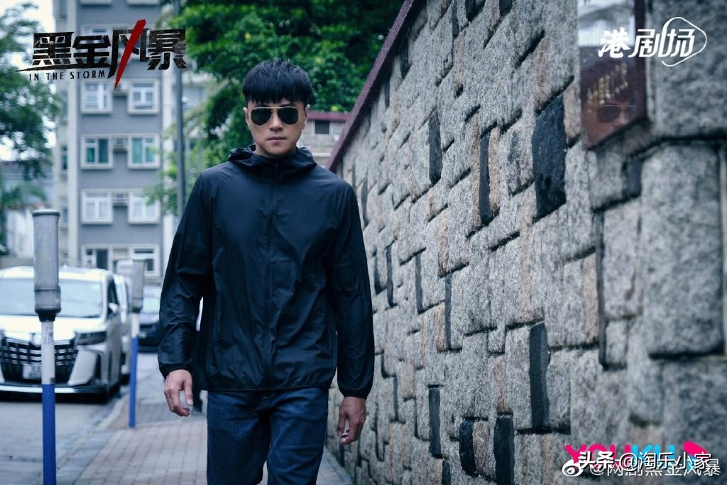 黄浩然已于去年6月低调离巢，效力TVB15年原来从未做过亲生仔