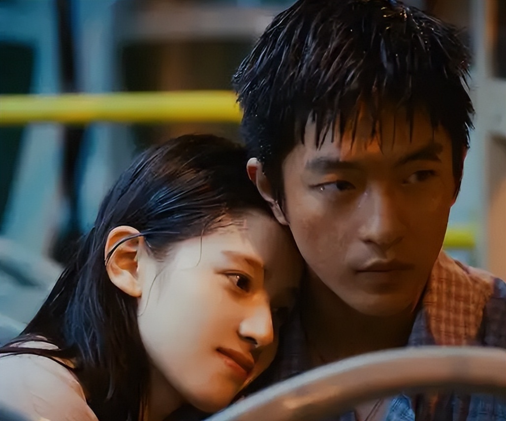 有人资源顶天，有人演技炸裂，95后小花竞争激烈，谁能突出重围？