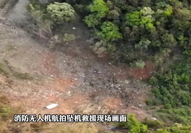 心痛！MU5735空姐丈夫得知飞机出事，一句“你等我”让人瞬间泪目