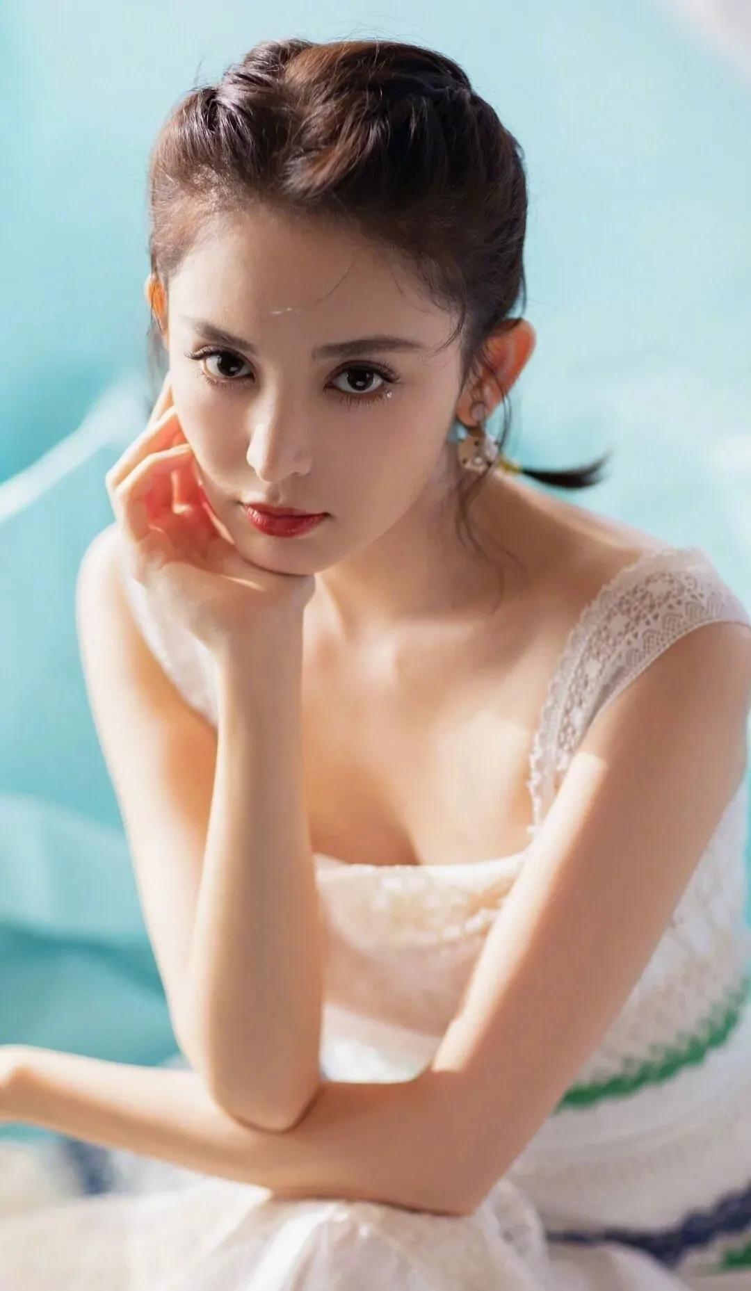 古丽娜扎写真集