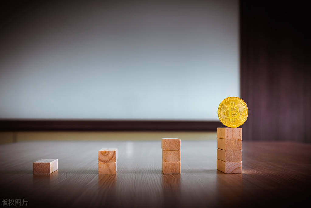 跌破4万美元，加息预期增加的背景下，比特币阴跌加剧