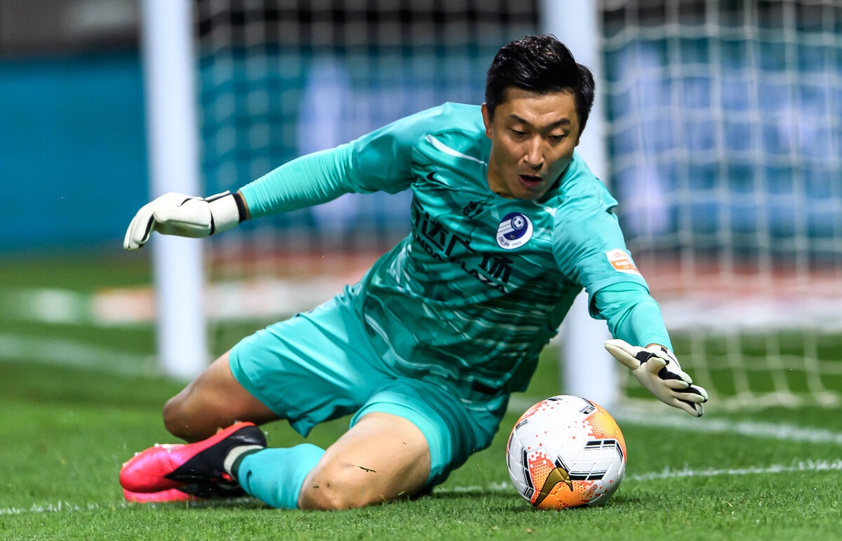 张翀本轮状态低迷,大连队或因此加速门将引援,国安门神成热门