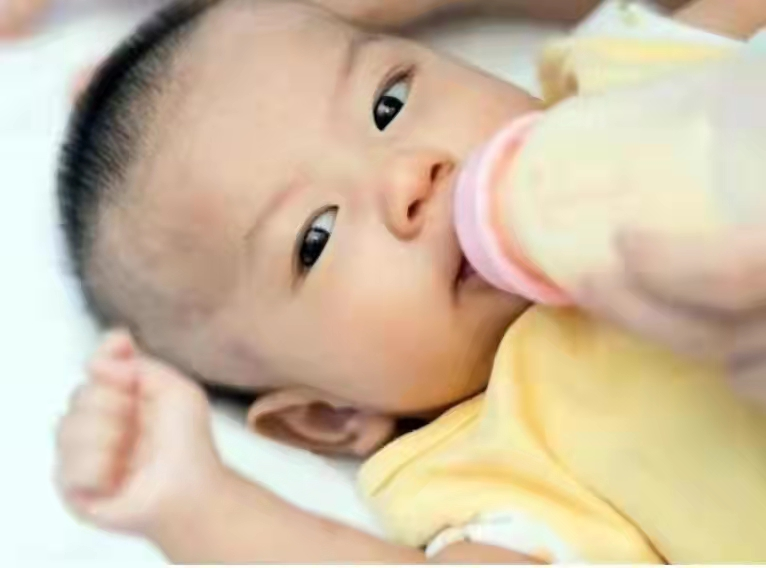 准妈妈母乳不足有6个信号，准妈妈别大意，会影响宝宝身体的发育