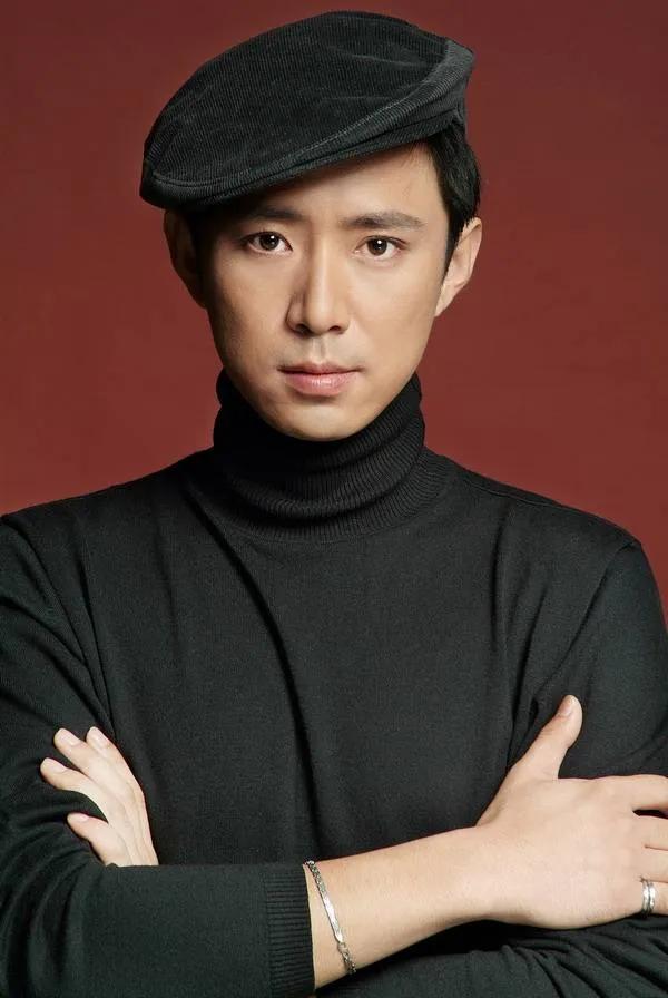 演员高鑫：娶了母亲的学生，一心一意爱了21年