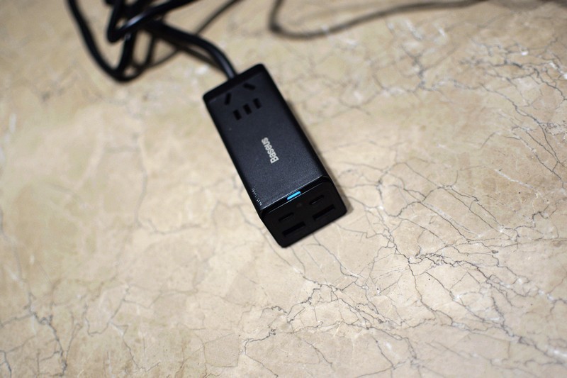 拯救桌面凌乱 倍思65W氮化镓桌面快充插线板