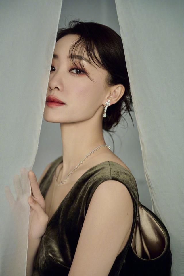 С쳻𼦽Ӱ󣬴ȹŴֵʶ