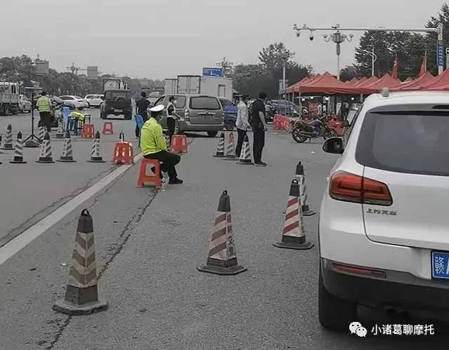 摩托車店“門可羅雀”，個性化產品無車可賣