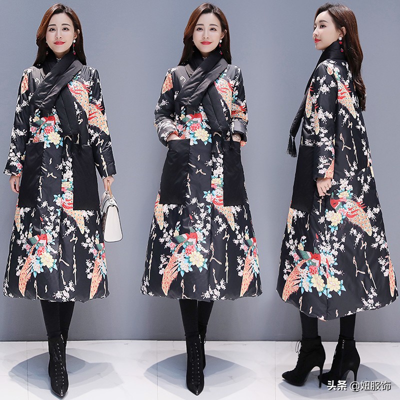 喜欢中国风的美，这几款复古典雅的长款棉衣棉服，穿上洋气极了