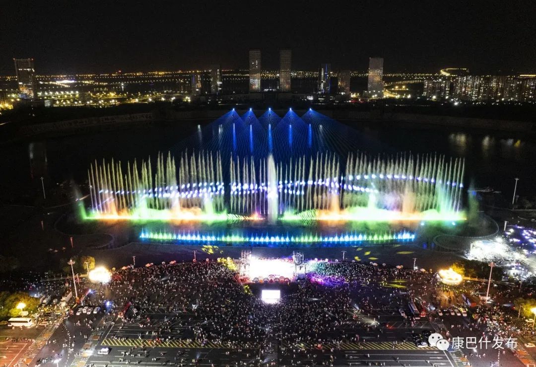 7月17日，“多多演”首秀！