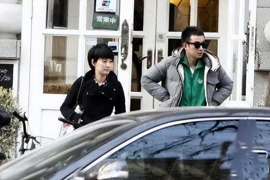 娱乐圈5对“患难情人”，陪对方度过了风波，却都得不得好结果