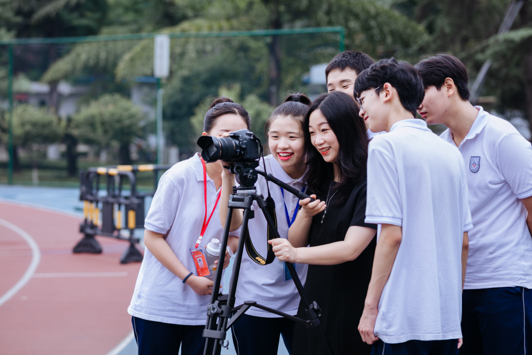 中职名校丨超有魅力的成都市现代职业技术学校，看完一整个爱住