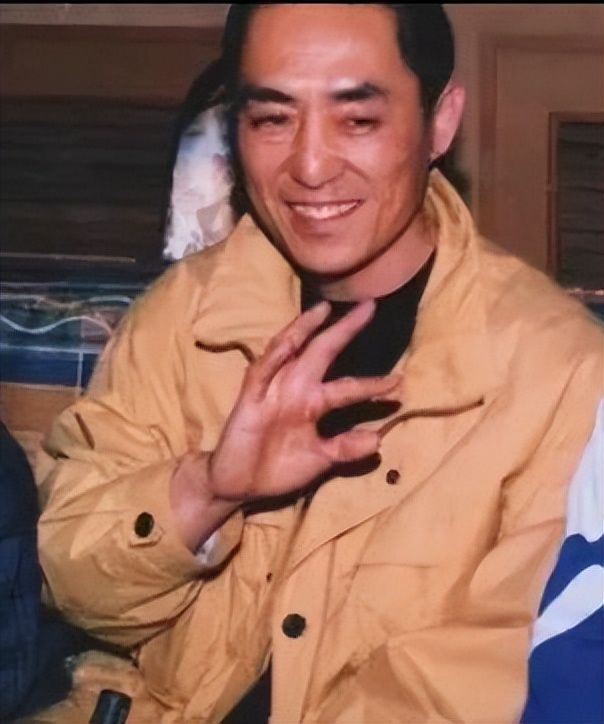 凤凰男多可怕？不想为别人而活的张艺谋，却将肖华的人生活成悲剧