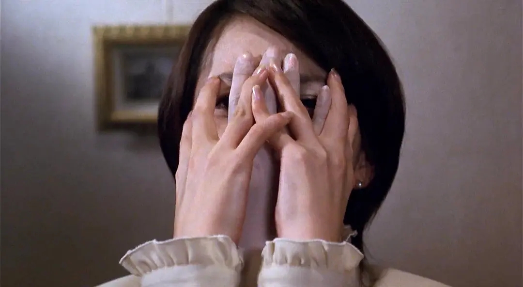 别再吹《咒怨》吓人了，这部17年前的电影才是日式恐怖片的天花板