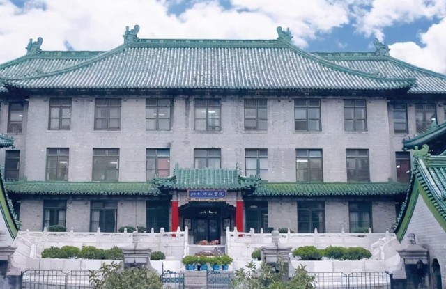 医学院排名重新调整，湘雅、华西医出局？新四大医学院出现？