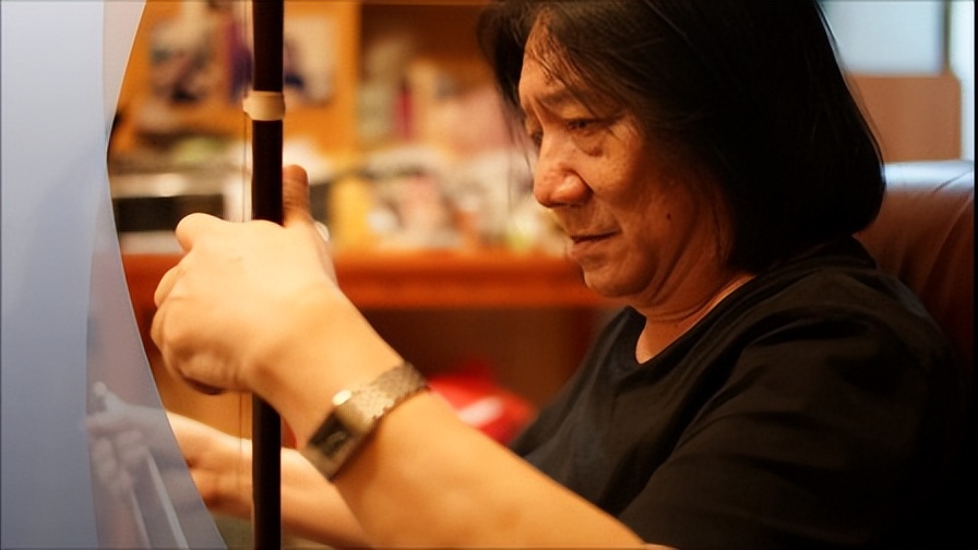 8天9位名人相继去世，最小者仅37岁，有3人同一天离世