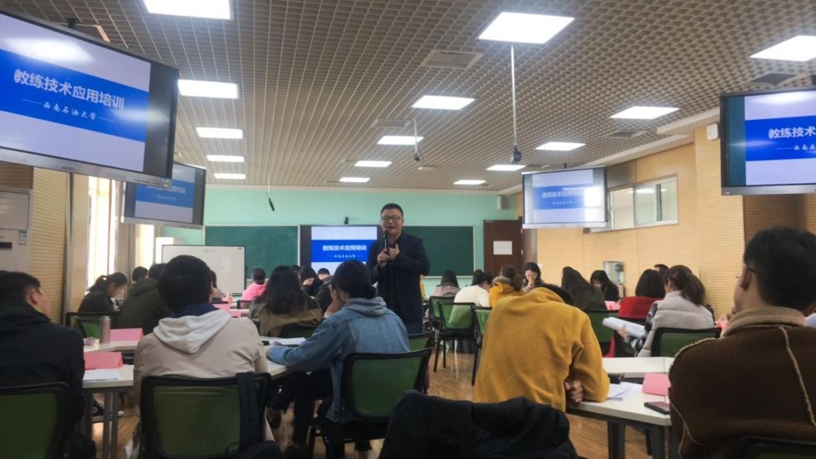 教育部重要通知！涉及高校毕业生，四川这所大学连出奇招