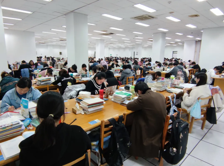 陕西开启持续性降温模式！或许，这就是最“温暖”大学之一