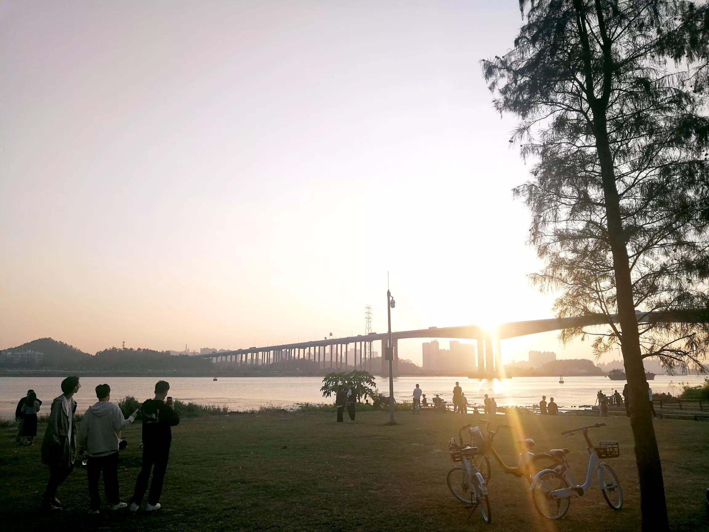 地铁4号线广州大学城一日游，带你体验不一样的大学城风景（A篇）