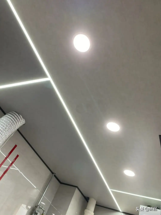 过度装修真是要不得，不仅浪费钱，住着反而很累，别盲目跟风