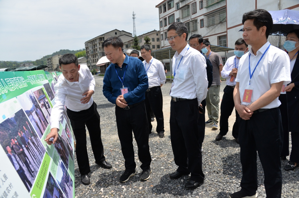​【县级人大】通道人大：组织部分省市县人大代表视察城乡环境整治提升工作