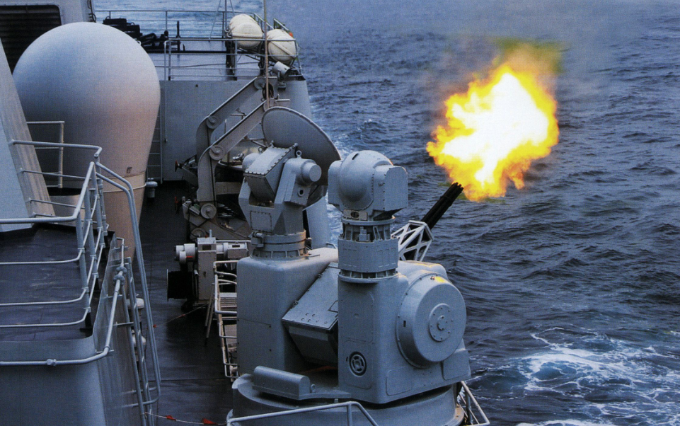 �й��ϳ�����������6�������ڵ�Ī˹�ƺſ�055���𽢵�һ��������