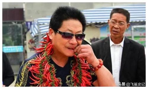 中国辣王破世界纪录，一颗就能辣死大象的魔鬼椒，李永志吃了32颗