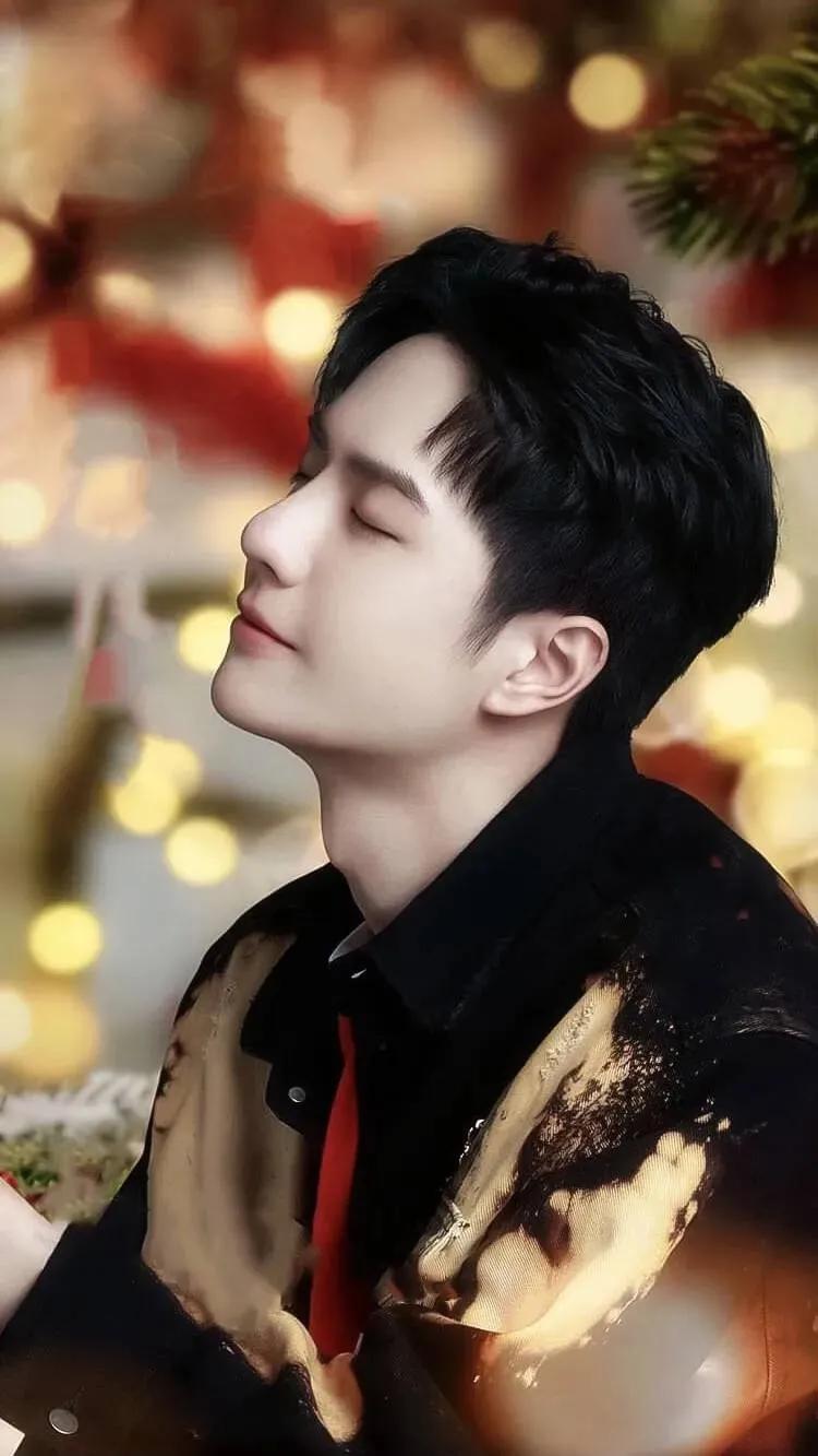 王一博的壁纸图片，你们最喜欢哪张呢