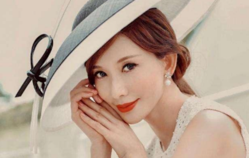 娃娃脸我只服这12位明星！有人30岁还能演高中生，个个青春永驻