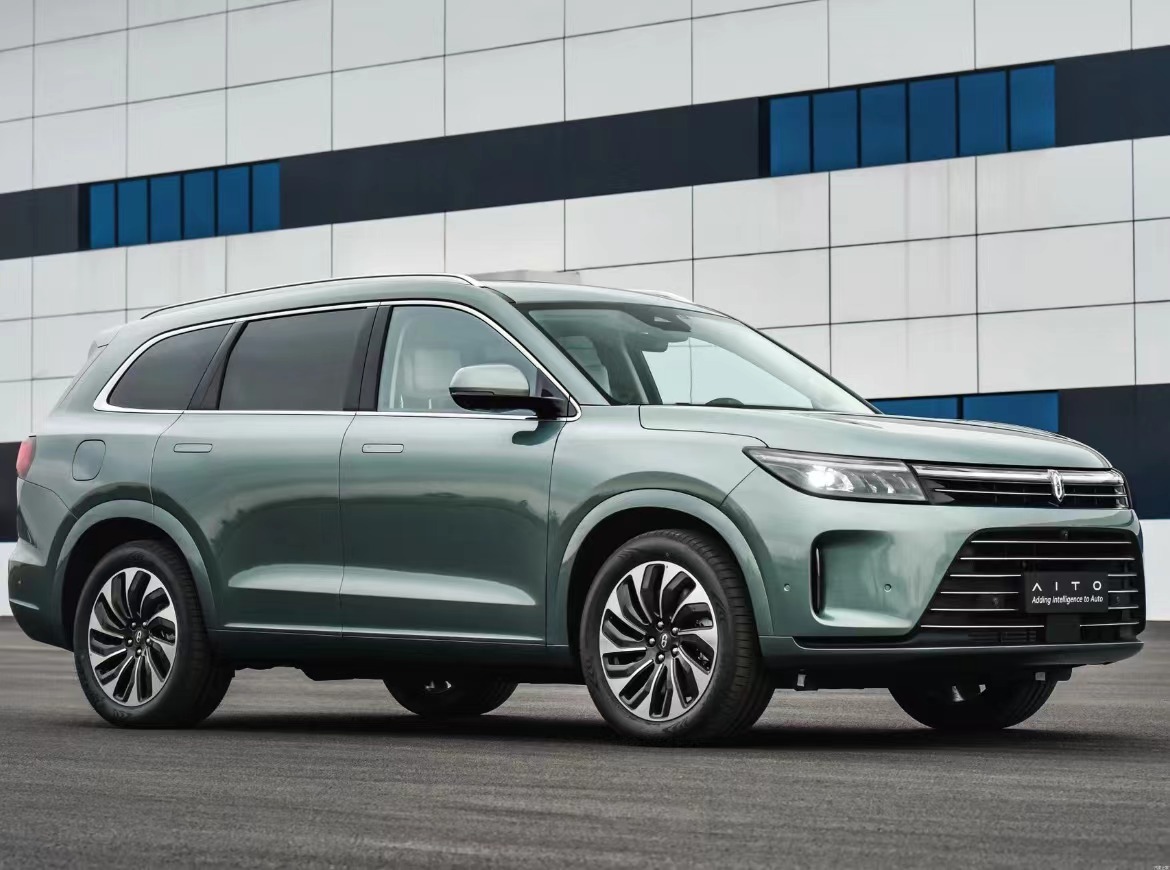 问界M7的家用充电方法分享 最快5个小时就能完全充满电